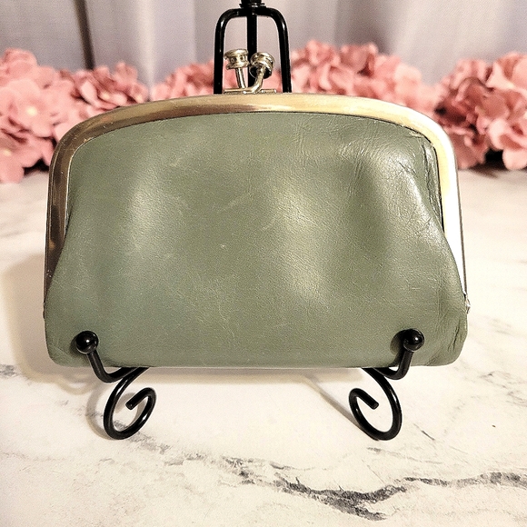 HOBO Vintage Sage Leather Wallet With Kisslock Pouch & Wanderlust Lining